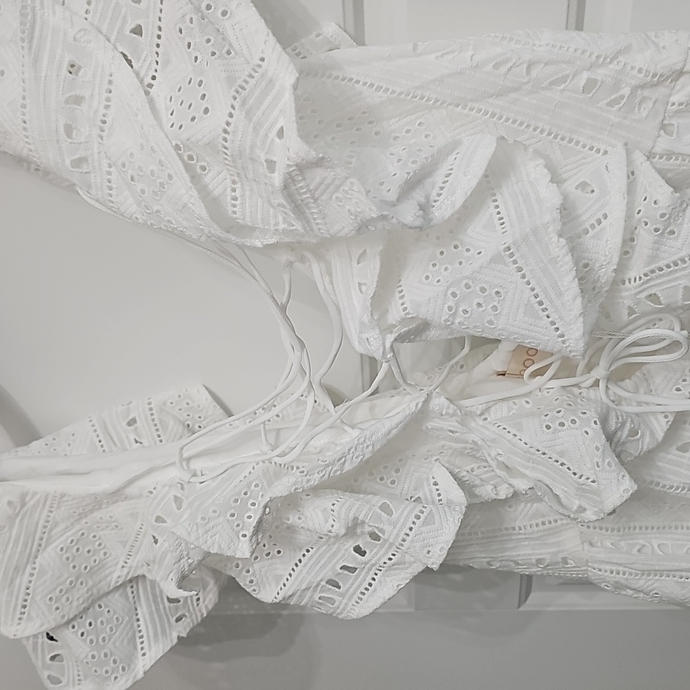 Choosy White Lace-Detailed Romper NWT Size XS - Picture 4 of 6